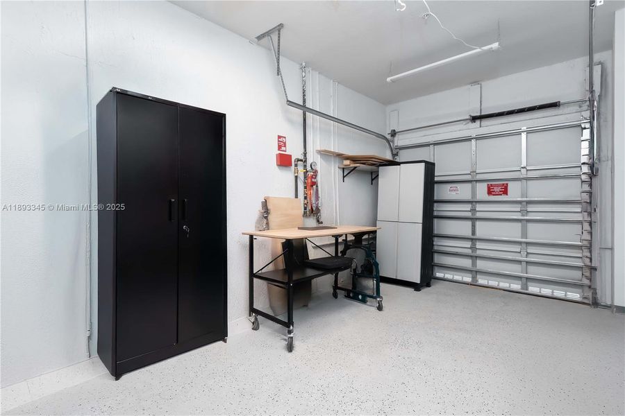 Image 33 of a home in . Image 33 of a home in .