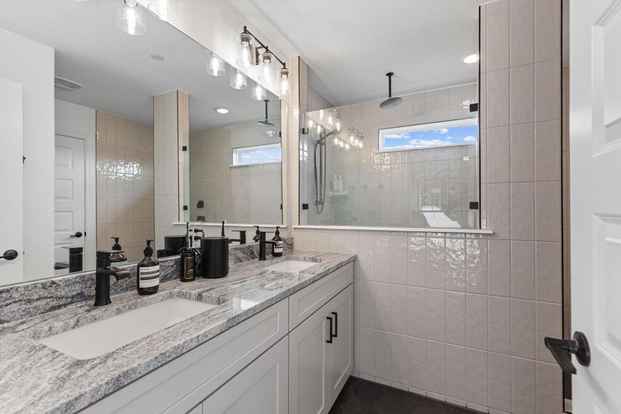 Furnished interior view inside a new home in , Austin (Image 14).