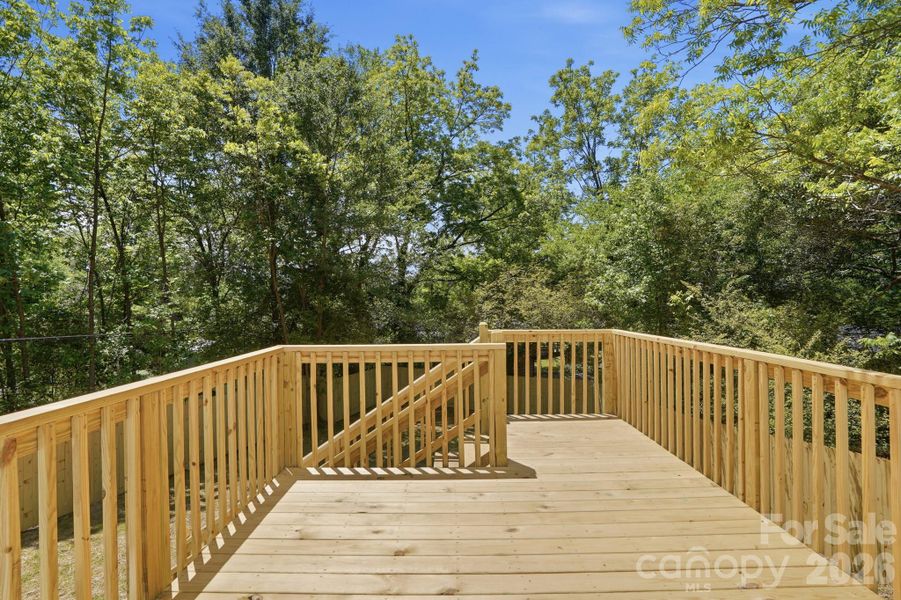 Natural landscape and outdoor views near  in Lancaster (Image 46).