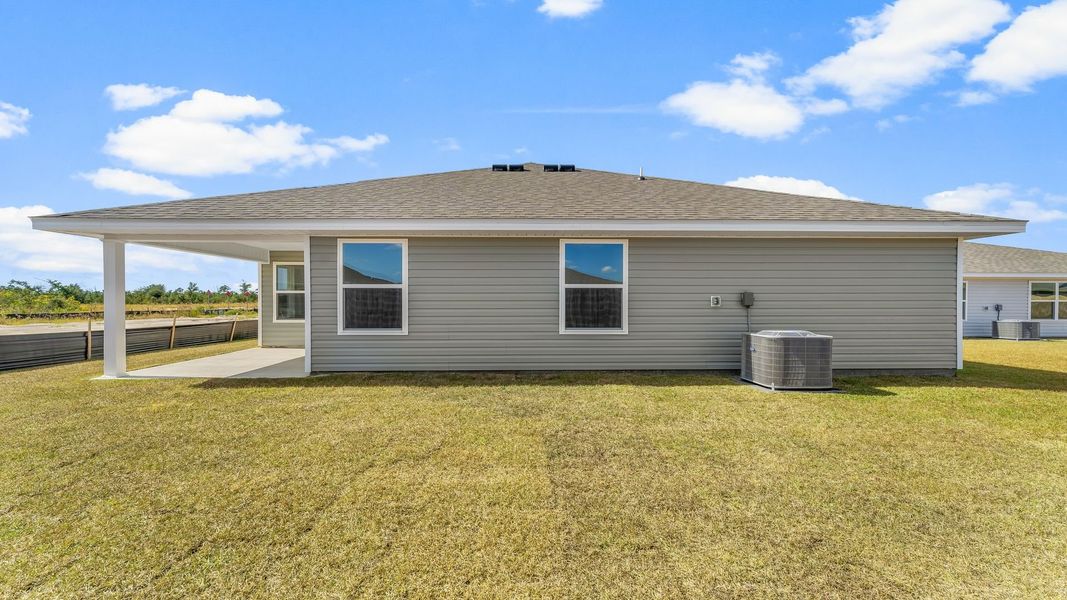 Representative exterior details of a home built from the The Lakeside by D.R. Horton in Park Place, Panama City (Image 20). Representative exterior details of a home built from the The Lakeside by D.R. Horton in Park Place, Panama City (Image 20).