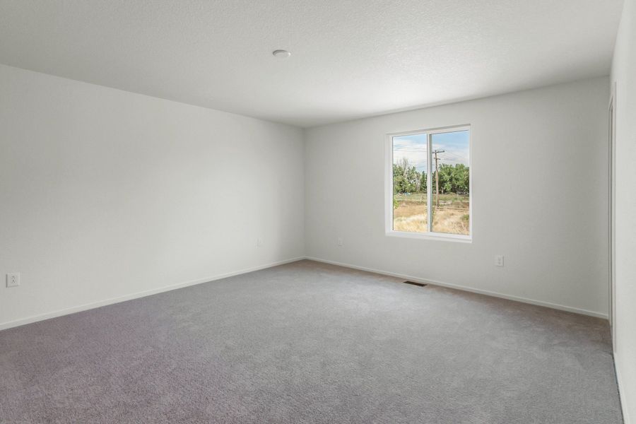 Spacious, unfurnished interior of a new home in Bloom, Fort Collins (Image 30).