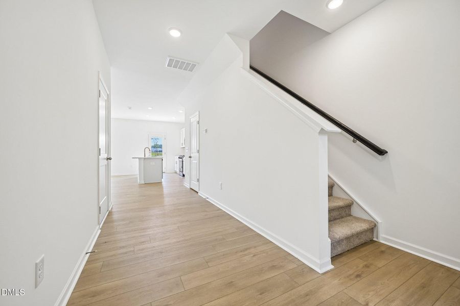 7-web-or-mls-Mirth Ct-S1905-007