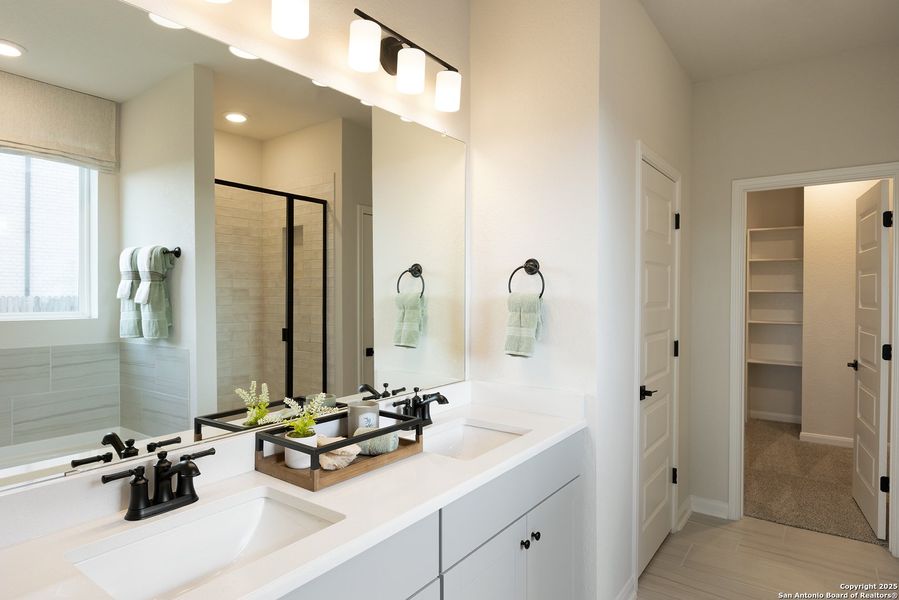 Furnished interior view inside a new home in Venado Crossing, Cibolo (Image 4). Furnished interior view inside a new home in Venado Crossing, Cibolo (Image 4).