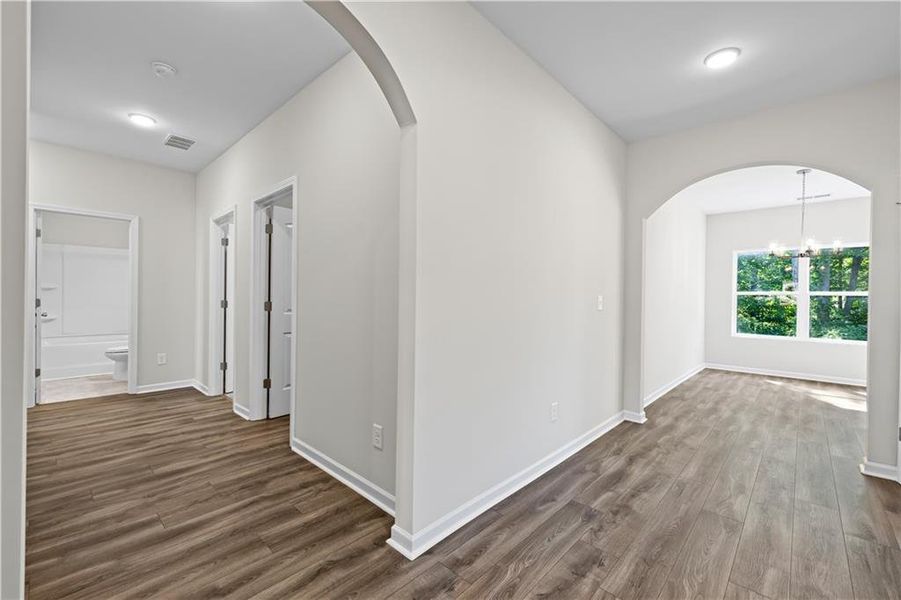 Spacious, unfurnished interior of a new home in , Villa Rica (Image 14).