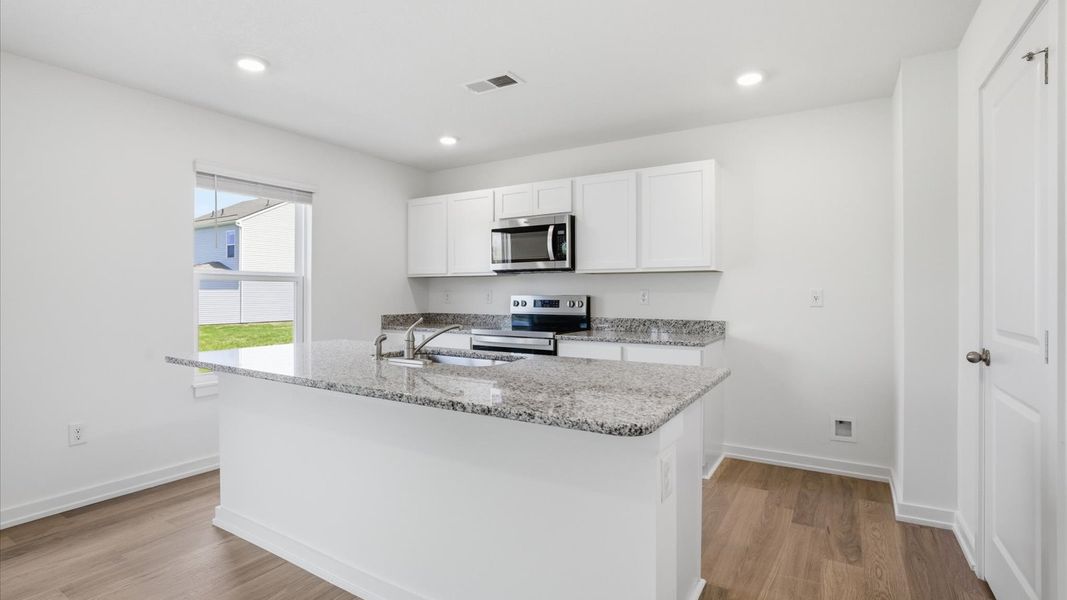 Furnished interior view inside a new home in Oak Hill, Vonore (Image 5).