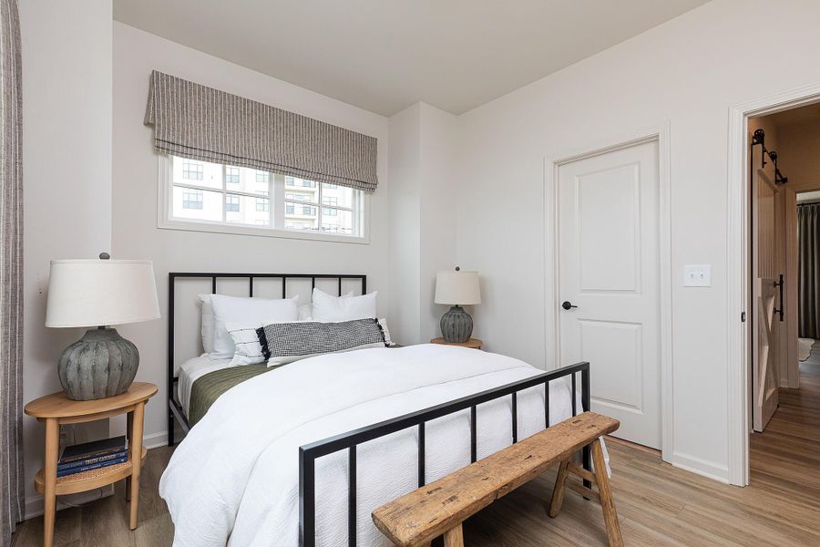 Furnished interior view inside a new home in BelleWether, Chattanooga (Image 10).