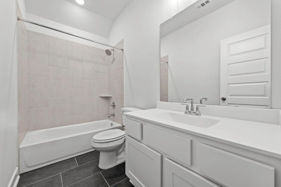 Representative image. Features, selections and colors may vary.