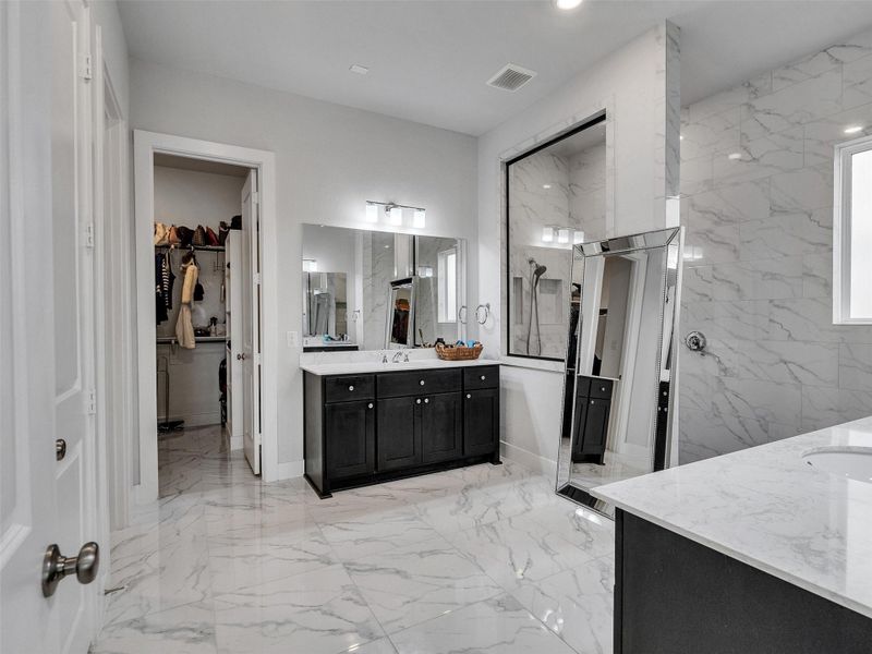 Furnished interior view inside a new home in , Conroe (Image 7). Furnished interior view inside a new home in , Conroe (Image 7).