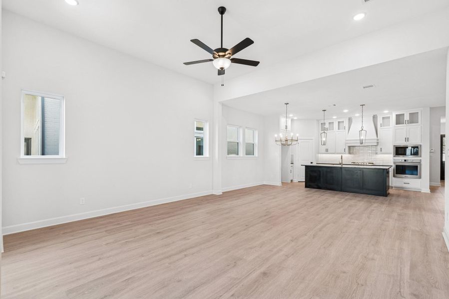 Spacious, unfurnished interior of a new home in Colton 45' Homesites, Todd Mission (Image 29).