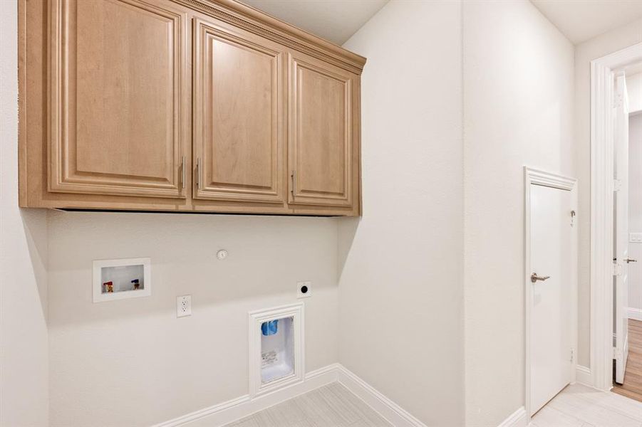 Image 39 of a home in Hayes Crossing. Image 39 of a home in Hayes Crossing.