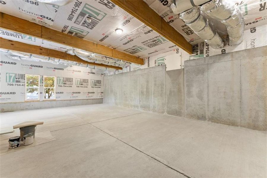 Image 58 of a home in .