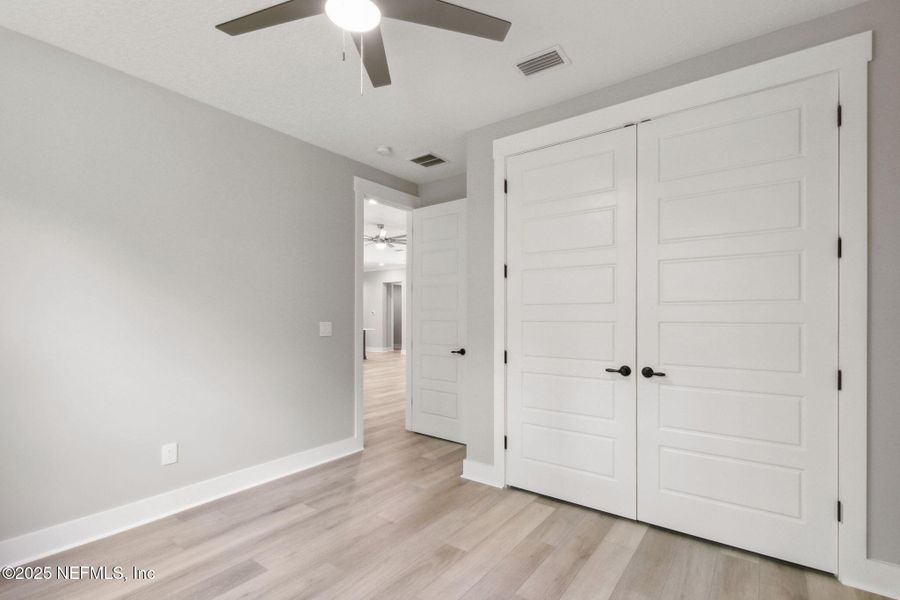 Spacious, unfurnished interior of a new home in , Yulee (Image 36).