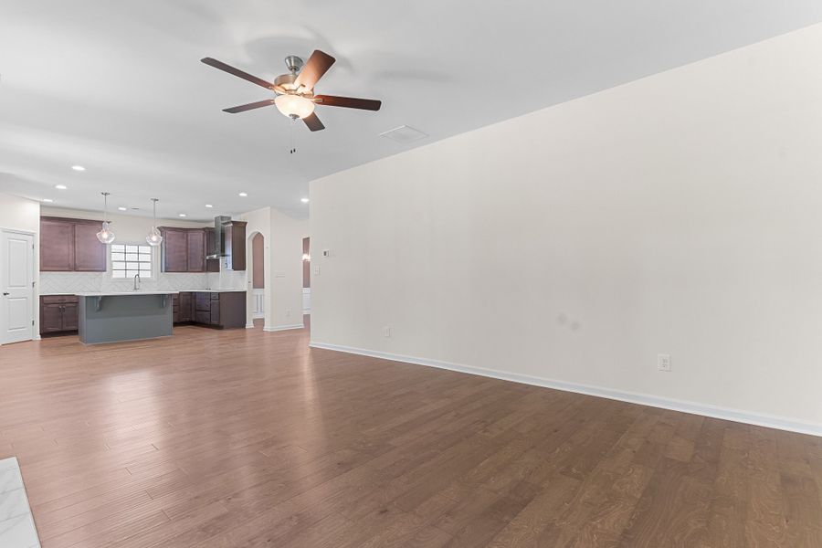 Great Room:4631 Capulet Court