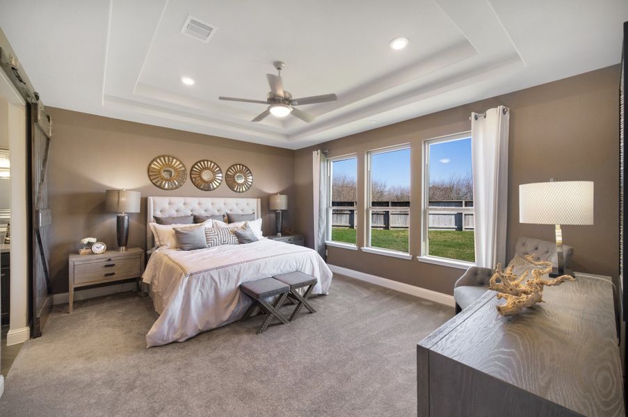 Representative furnished interior of a home built from the Fredericksburg by Beazer Homes in Amira: Hilltop Collection, Tomball (Image 9).