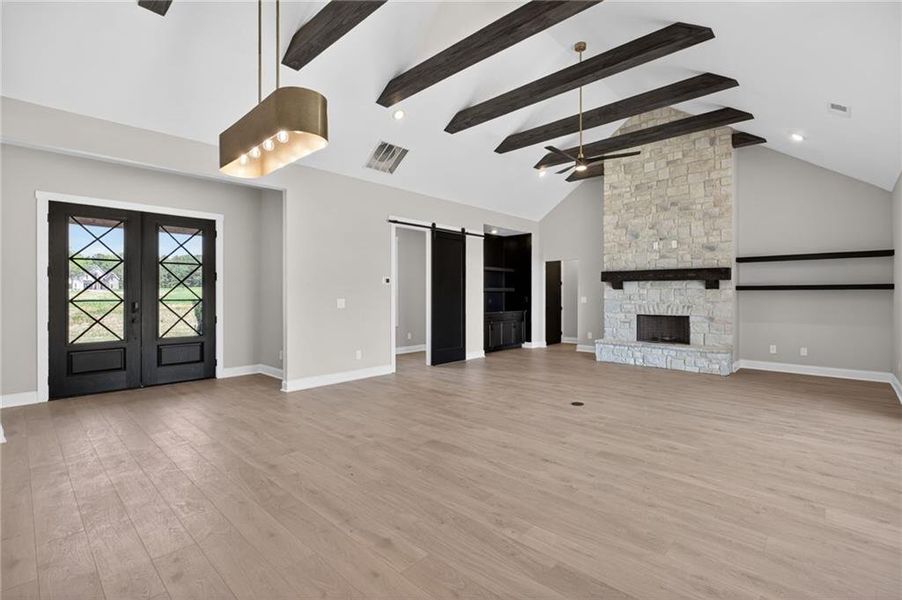 Spacious, unfurnished interior of a new home in The Meadows at Lake Circle, Buchanan (Image 22).