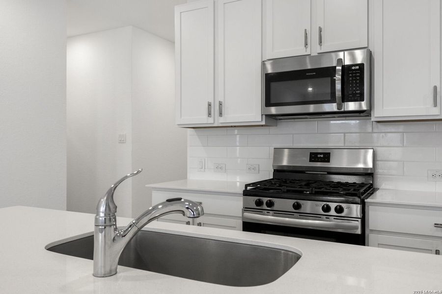 Close-up of interior finishes inside a home in Grace Valley, Marion (Image 21).