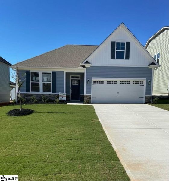 Exterior details and patio area of a home in Sedona, Greenville (Image 4).