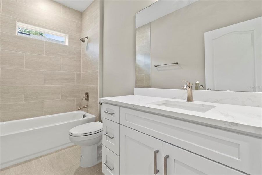 Furnished interior view inside a new home in , Leesburg (Image 6).