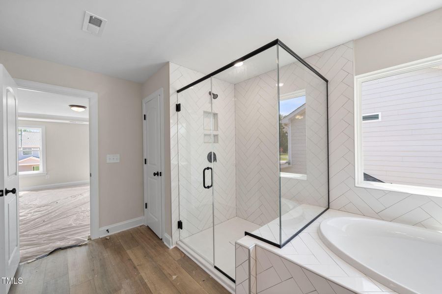 31-web-or-mls-DSC_9198 31-web-or-mls-DSC_9198