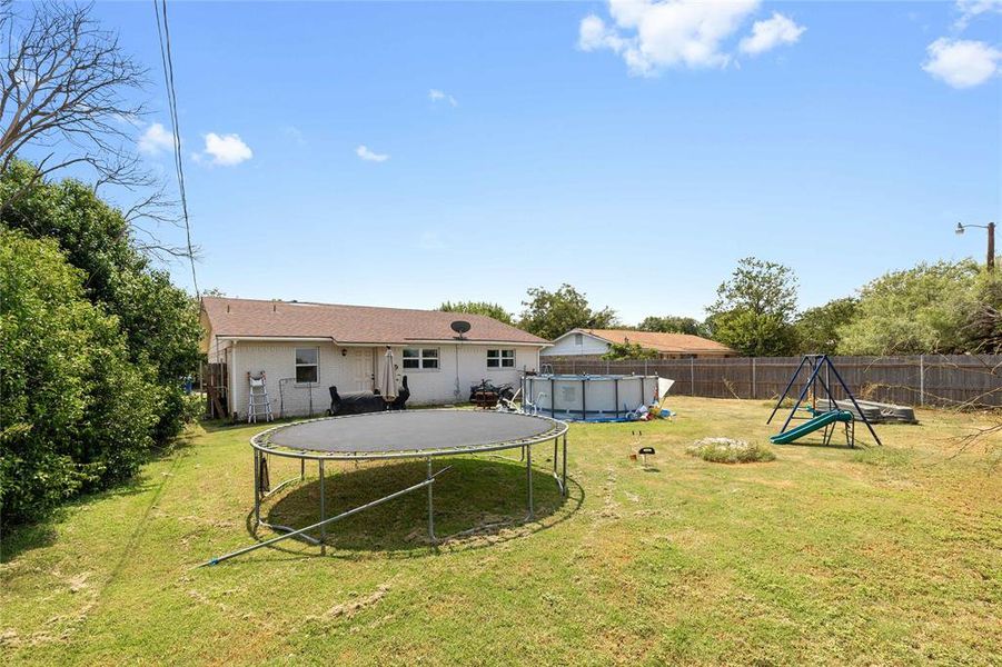 Front exterior of a new home in , Brownwood, TX, highlighting curb appeal (Image 18). Front exterior of a new home in , Brownwood, TX, highlighting curb appeal (Image 18).