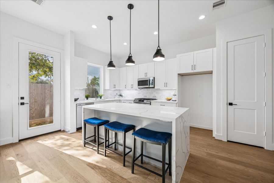 **Not of actual Home** Photos are of on-site model home reflecting finish level & finsihes**