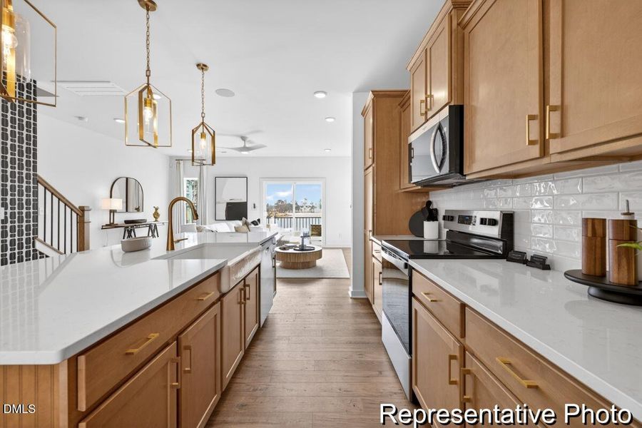 NDFT 39 Hollis TH 1970 A1 IO Model (5)-0 NDFT 39 Hollis TH 1970 A1 IO Model (5)-0