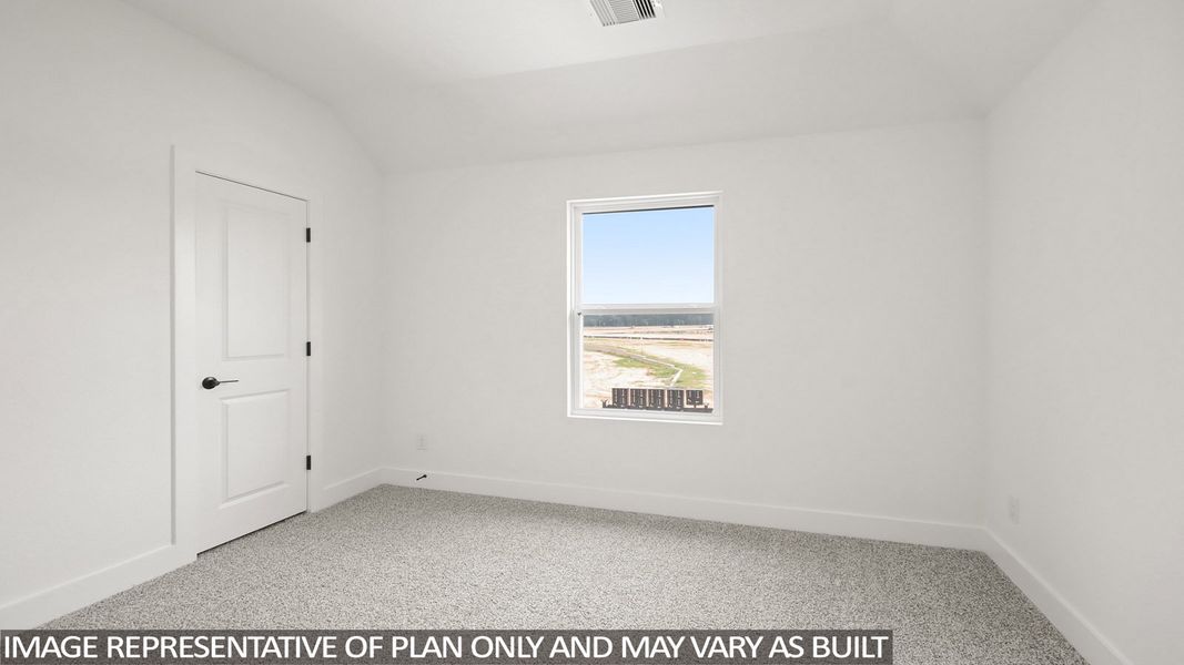 Spacious, unfurnished interior of a new home in Silverthorne, Conroe (Image 20).