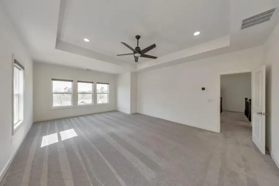 Spacious, unfurnished interior of a new home in , Woodstock (Image 48).