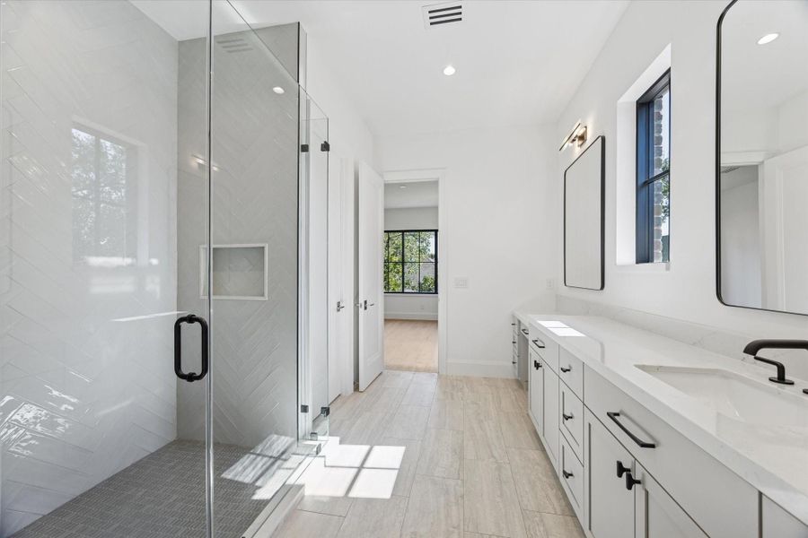 Furnished interior view inside a new home in , Houston (Image 18). Furnished interior view inside a new home in , Houston (Image 18).