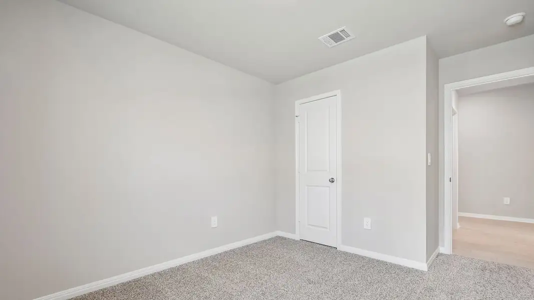 Spacious, unfurnished interior of a new home in Carillon, Manor (Image 35).