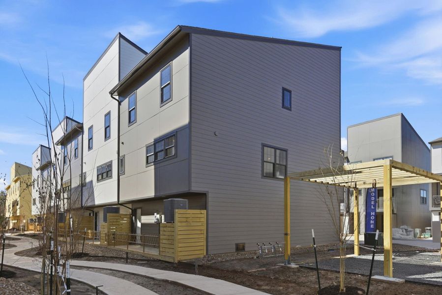 Beautifully maintained inner garden designed for walking and relaxation.