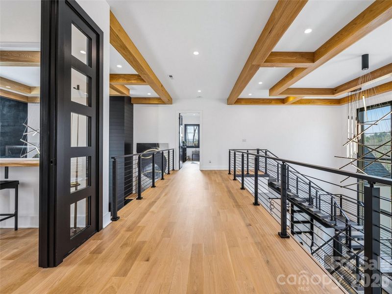 Community amenities in , Asheville (Image 29).