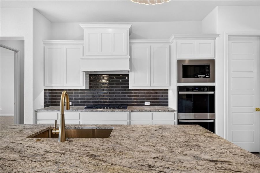 Furnished interior view inside a new home in Brock Heights, Brock (Image 14).
