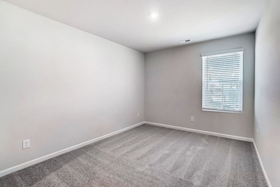 Photo representation of the Avalon plan. Colors, finishes and options will vary.