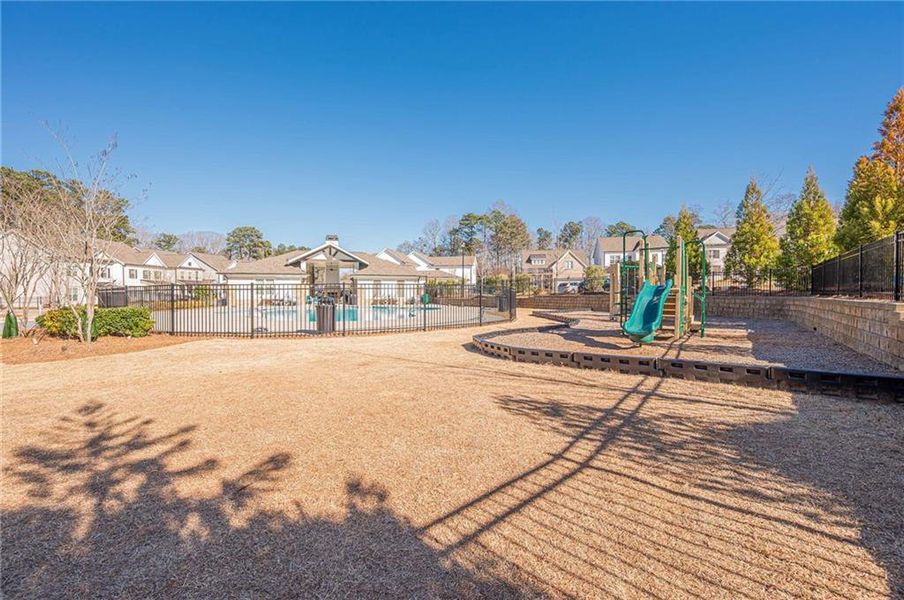 Community amenities in , Suwanee (Image 42).