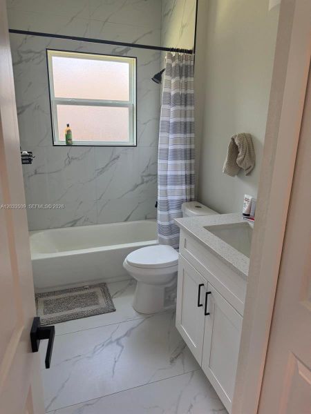 Furnished interior view inside a new home in , Dunnellon (Image 12). Furnished interior view inside a new home in , Dunnellon (Image 12).