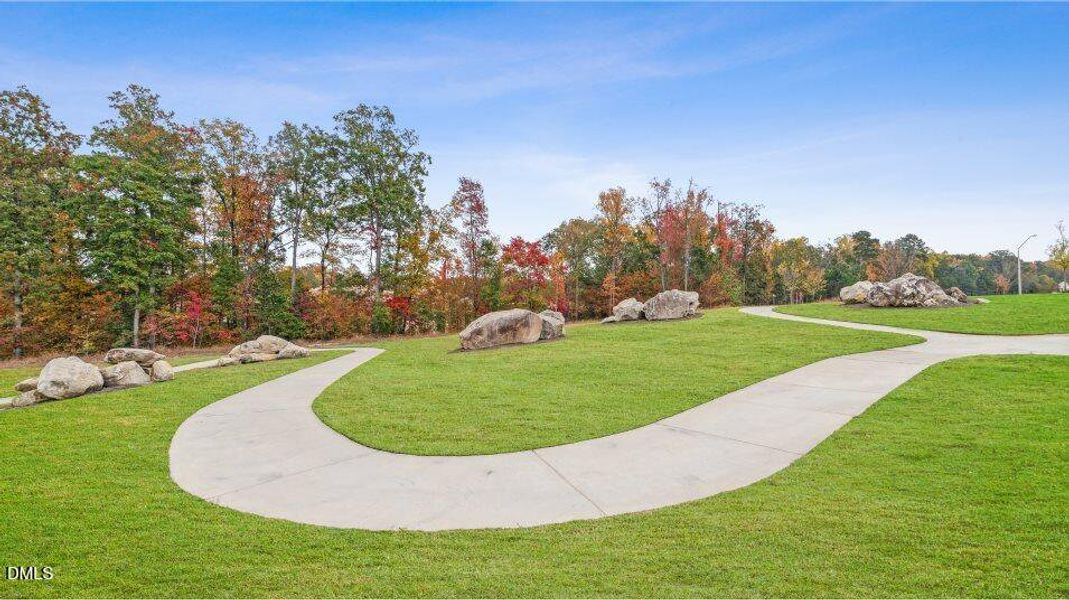 sun_edgeofauburn_pic_amenity_trails sun_edgeofauburn_pic_amenity_trails