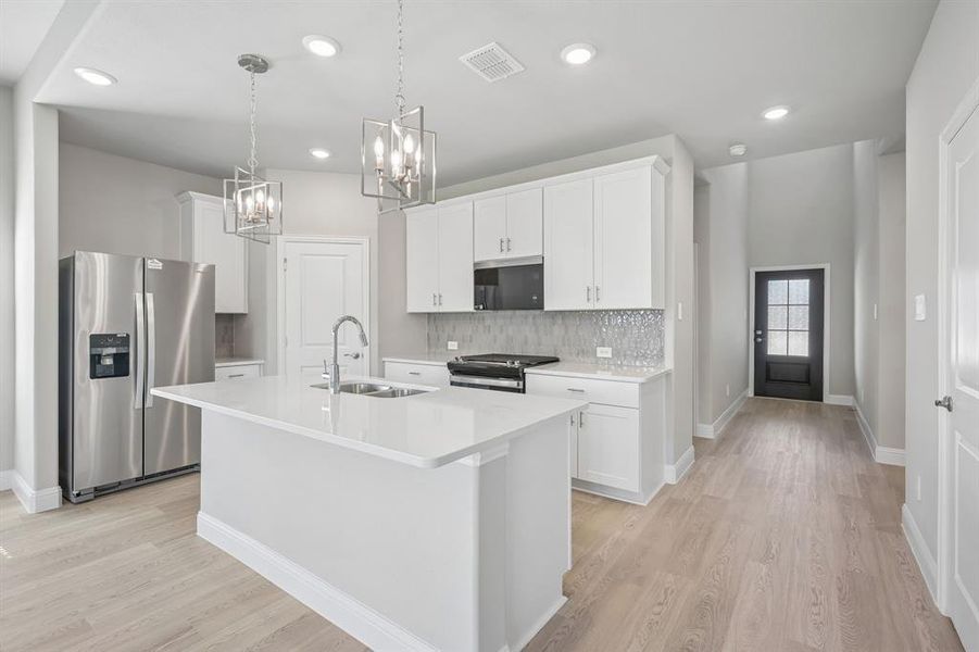 Furnished interior view inside a new home in Lakehaven - Signature Series, Farmersville (Image 11).