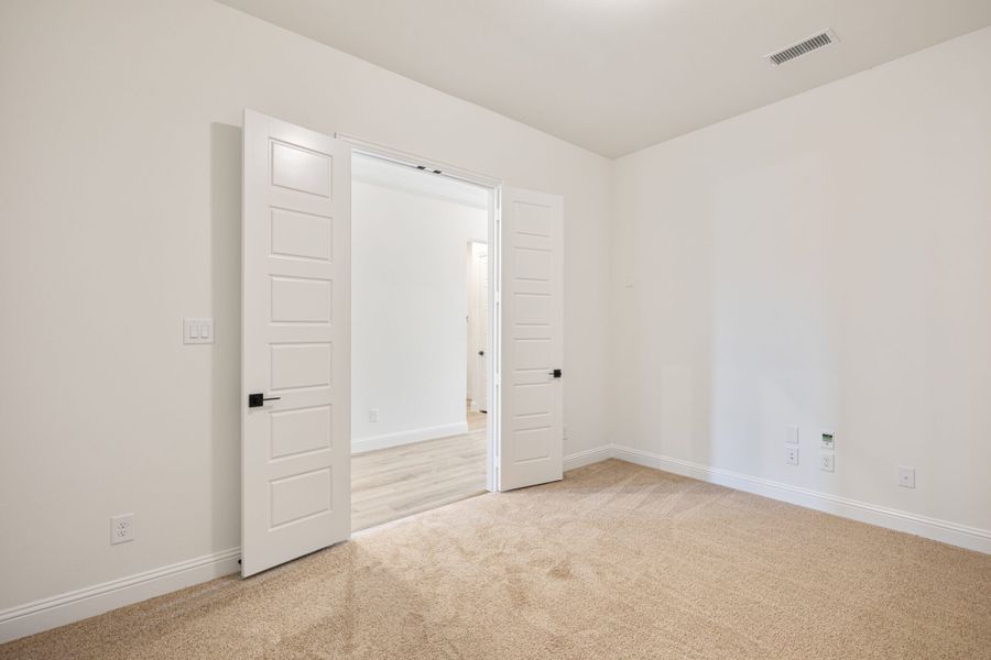 Spacious, unfurnished interior of a new home in Milrany Ranch, Melissa (Image 29).