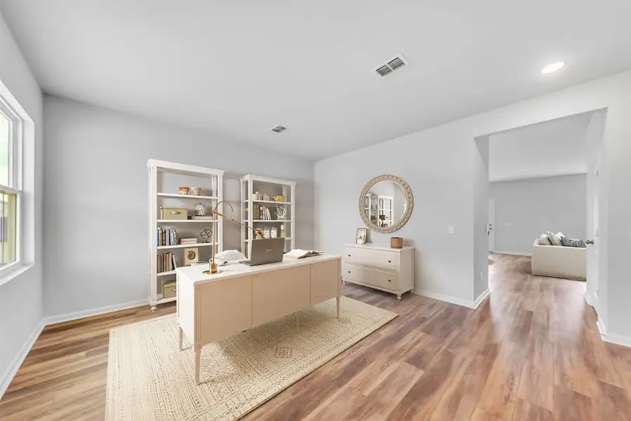 Utilize this bright and welcoming flex room as a peaceful study space. Utilize this bright and welcoming flex room as a peaceful study space.