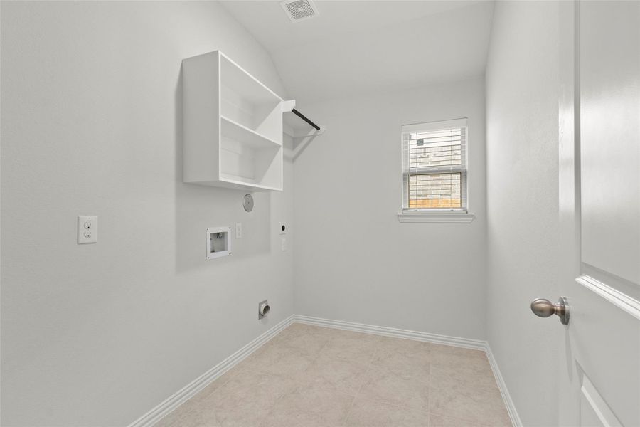 Image 6 of a home in The Woodlands Hills.