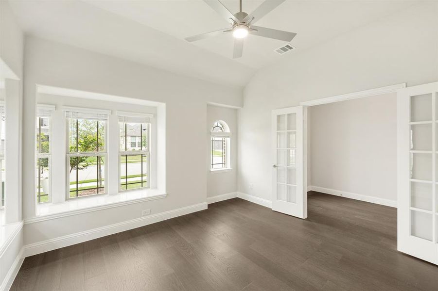 Spacious, unfurnished interior of a new home in Legacy Ranch Classic 55, Melissa (Image 20). Spacious, unfurnished interior of a new home in Legacy Ranch Classic 55, Melissa (Image 20).