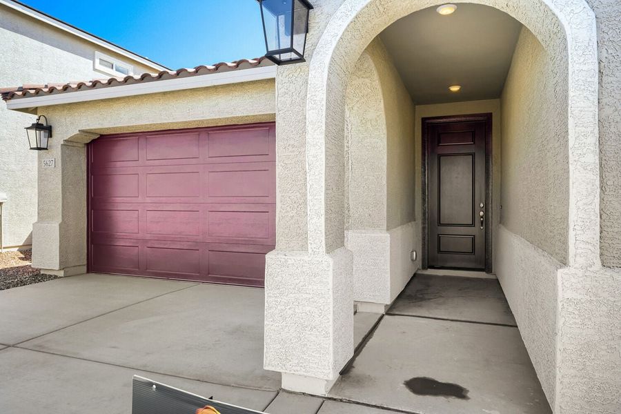 New Home in San Tan Valley, AZ.  - Slide 4