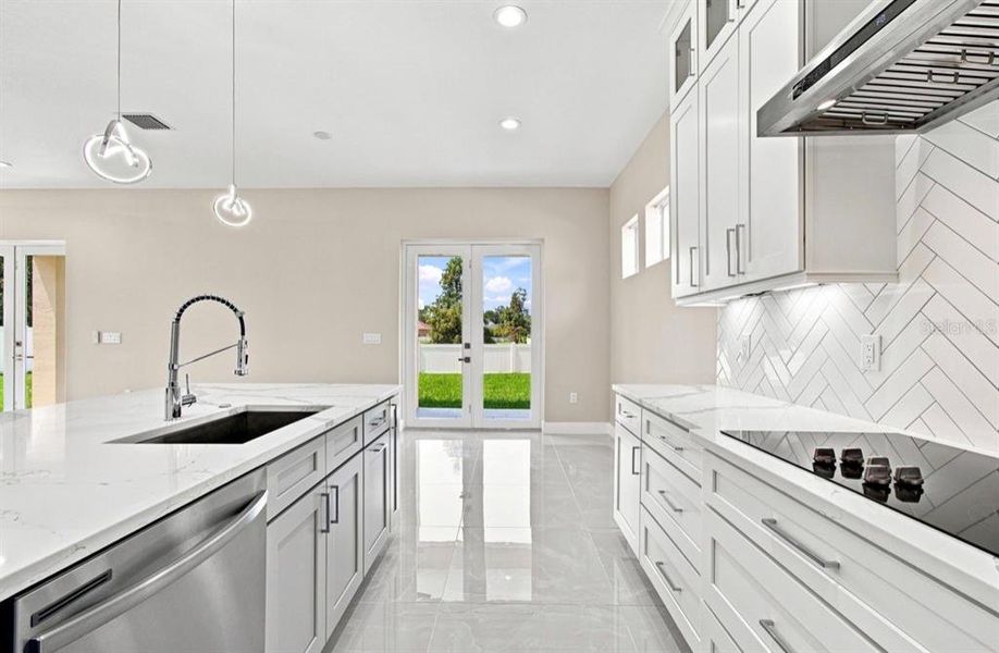 Furnished interior view inside a new home in , Tampa (Image 7).