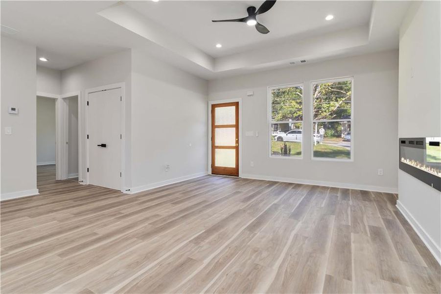 Spacious, unfurnished interior of a new home in , Atlanta (Image 24).