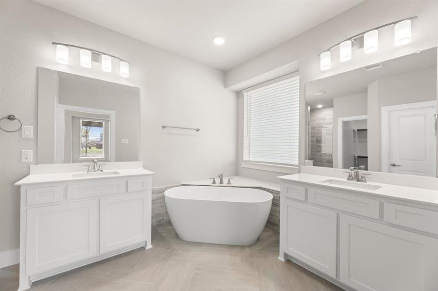 Furnished interior view inside a new home in Villages of Creekwood, Frisco (Image 9).