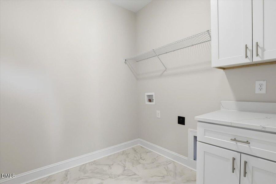 30-606 S Vance St-30