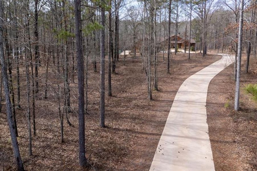 Natural landscape and outdoor views near  in Newnan (Image 73).