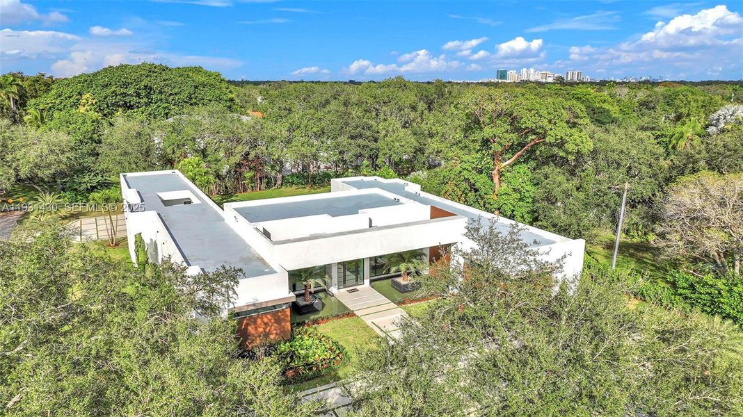 Image 47 of a home in .