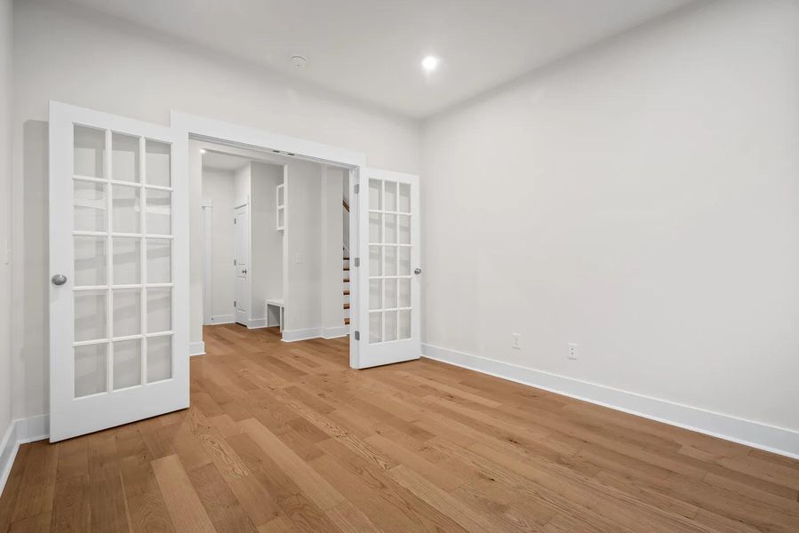 The Roseland II D Home Office The Roseland II D Home Office